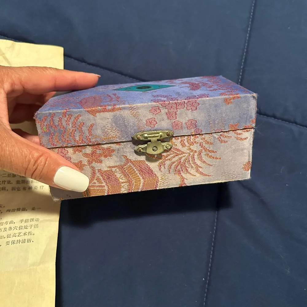 VINTAGE ASIAN Chiming Stress Balls • 2 Green w/ Dragons • - Picture 5 of 7